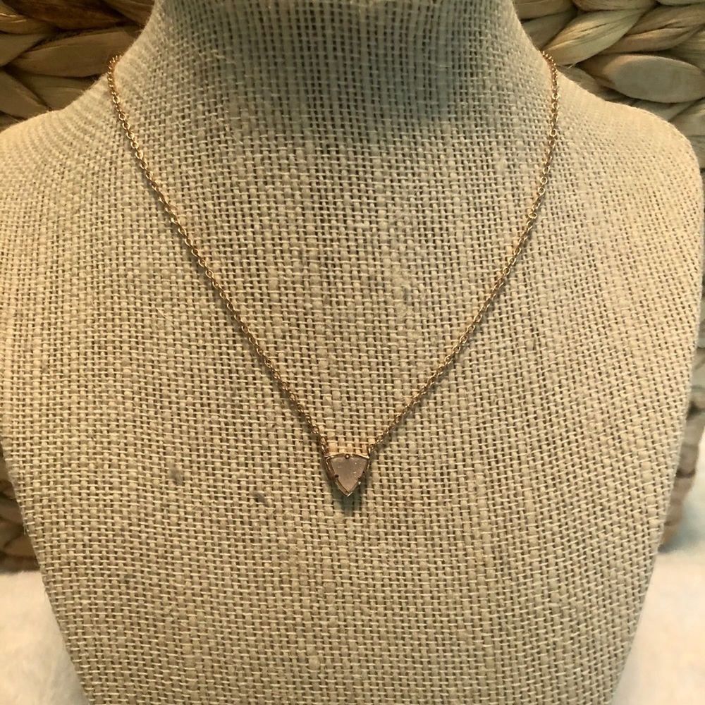 Kendra Scott Perry Necklace